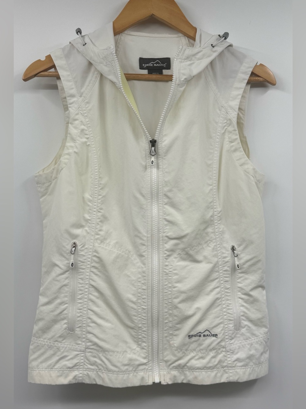 Eddie Bauer White Hooded Lined Nylon Vest Hiking Walking Lightweight Outdoors